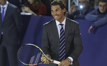 Рафа Надал мина през Ферер за финал в Абу Даби