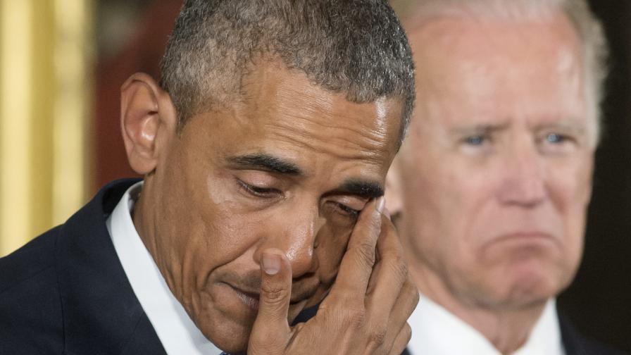 Защо се разплака Обама