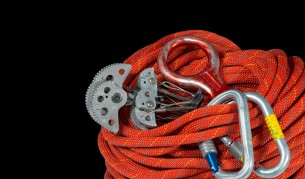 Двама ранени алпинисти при свлачището в Провадия