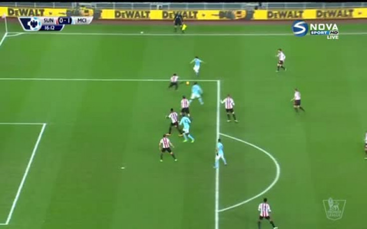 ВИДЕО: Агуеро вкара за Сити и отнесе шут в прасеца