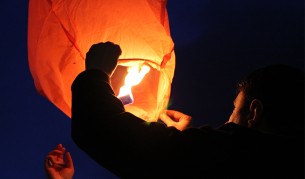 фенери над НДК