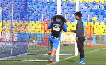 ВИДЕО: Любопитната тренировка на Борислав Цонев