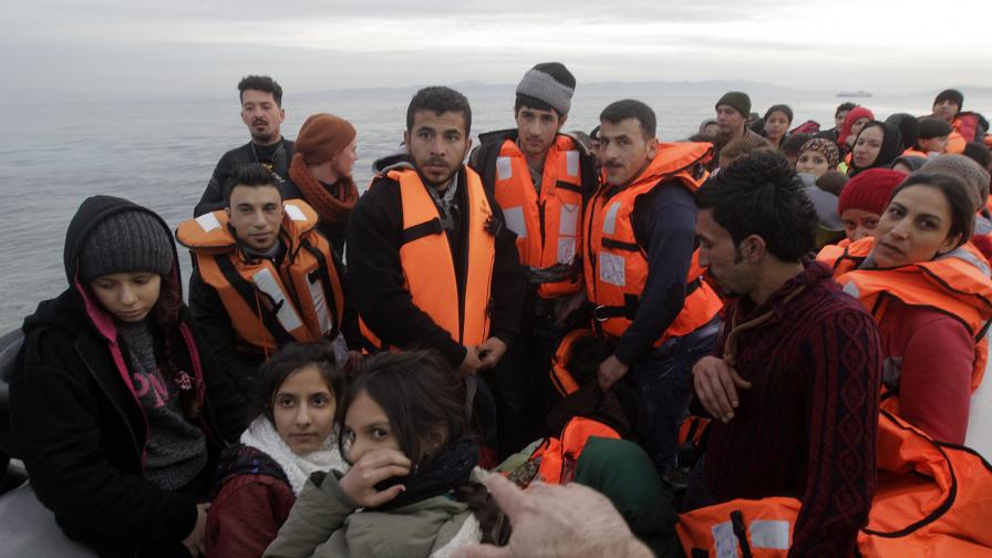 Чехия даде срок през март на Турция да спре бежанците