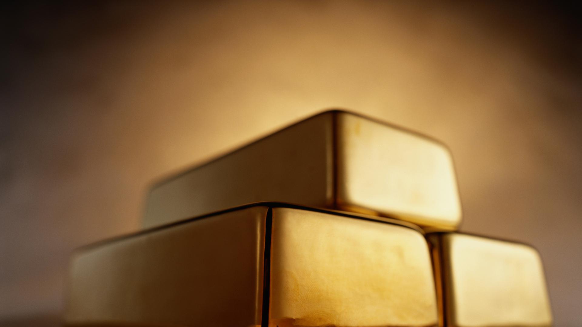 Цената на тройунция злато надхвърли границата от 3500 долара за