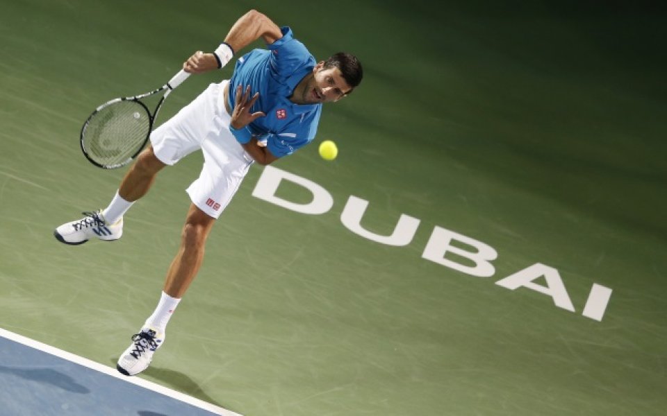 Джокович с експресна победа в Дубай