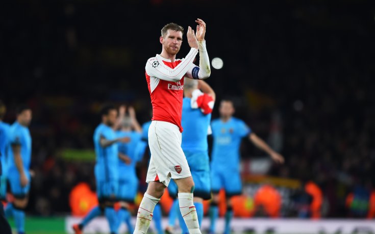 Мертезакер: Няма как да удържиш Барса за цял мач