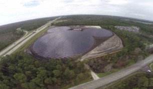 Огромен соларен парк във формата на Мики Маус