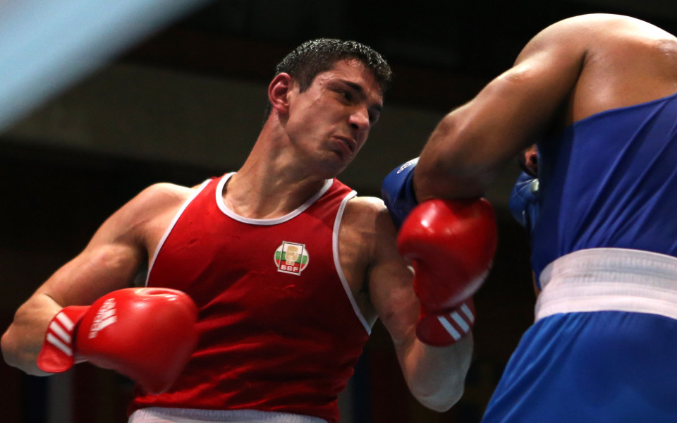 Най-тежкият български боксьор започва пръв на Европейското