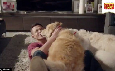 ВИДЕО: Осем лапи и Алексис Санчес