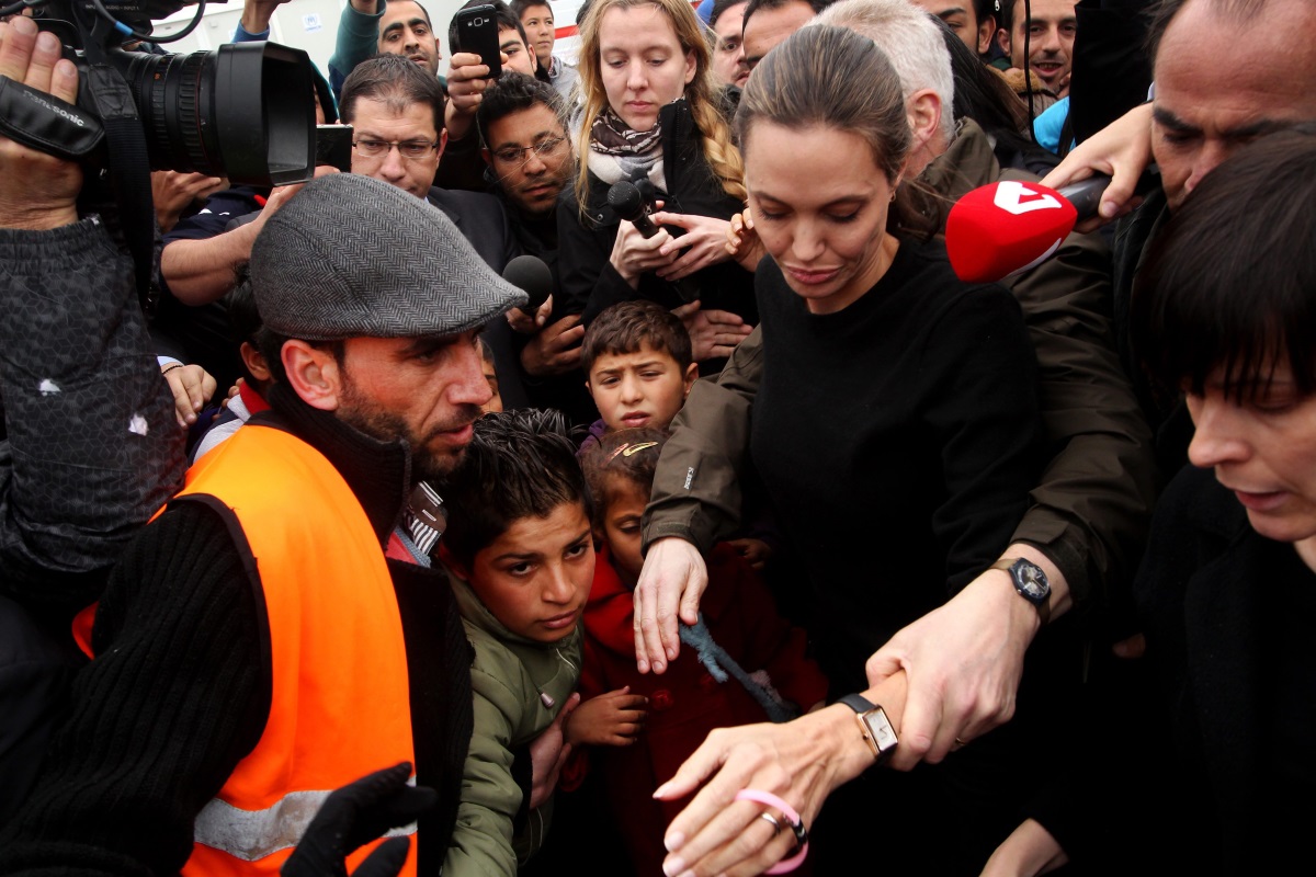 Анджелина Джоли в Пирея