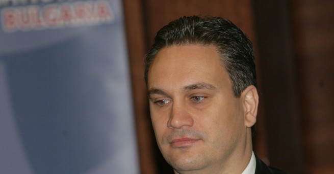 За мен не е прекрачена границата, коментира Пламен Георгиев, председател