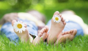 Децата ни припомнят какво е любовта (видео)