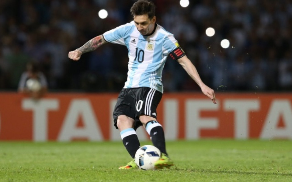 Меси решава дали ще играе срещу Чили