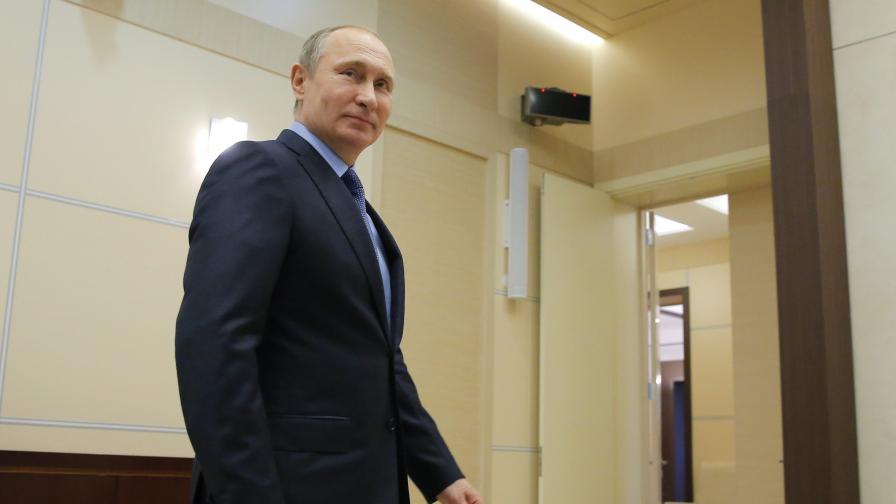 Путин и Борисов към жените: Светът е по-хубав с вас