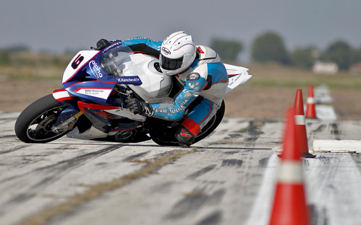 Над 100 пилота ще участват на Европейския шампионат по СуперМото и писта в Плевен