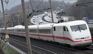 Купе само за жени (видео)