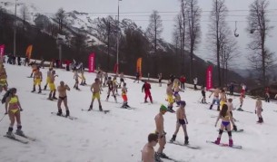 Стотици сноубордисти и се съблякоха по бельо