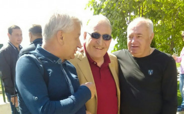 Пловдивското дерби се пренесе за кратко в Благоевград