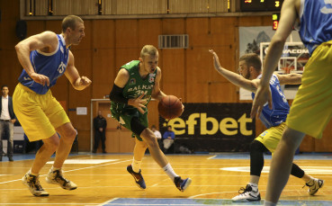 СНИМКИ: С две продължения Балкан пречупи Левски за полуфинал