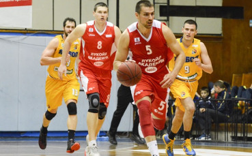 Полуфиналите в баскетбола започват на 5 май