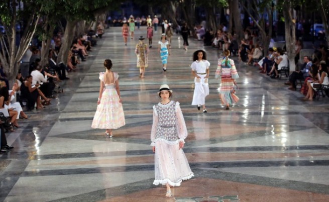 Шанел с историческо 