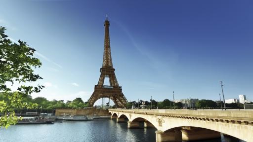  Маските стават наложителни и навън в Париж 