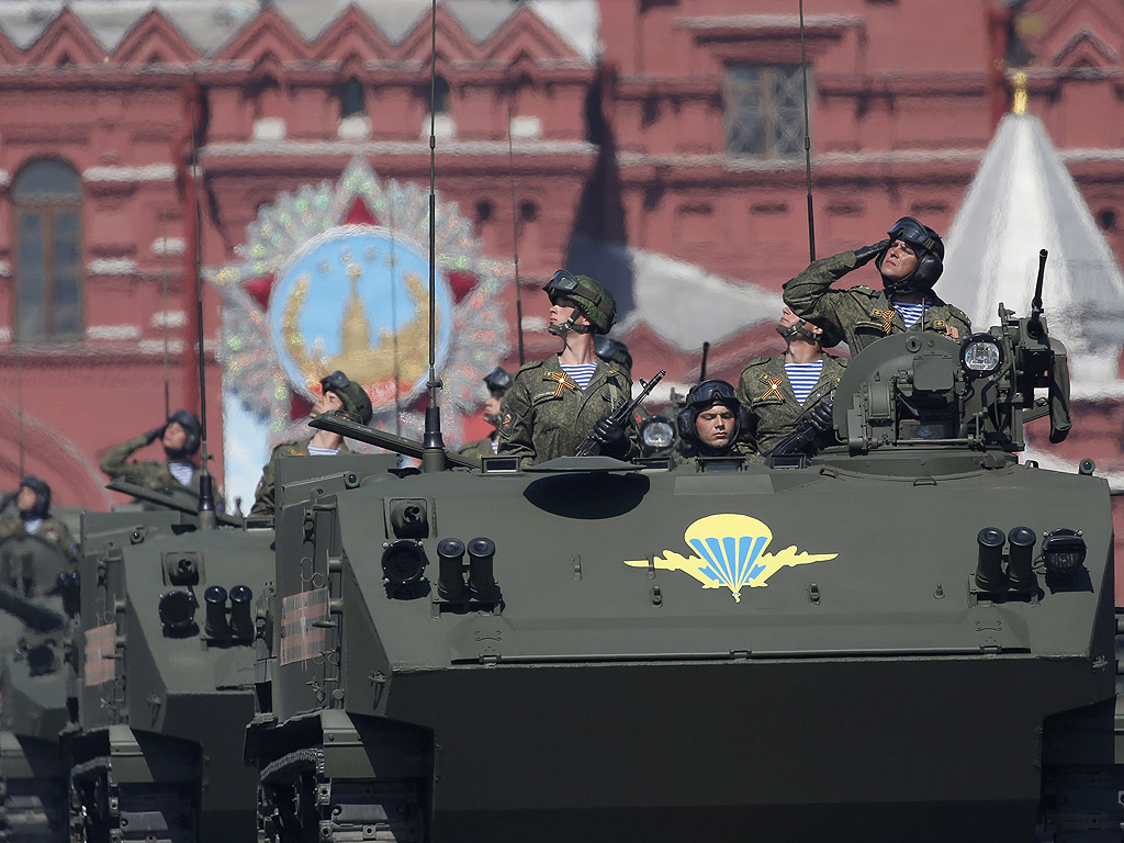 Парад в Москва за 71 години от съветската победа над нацистка Германия