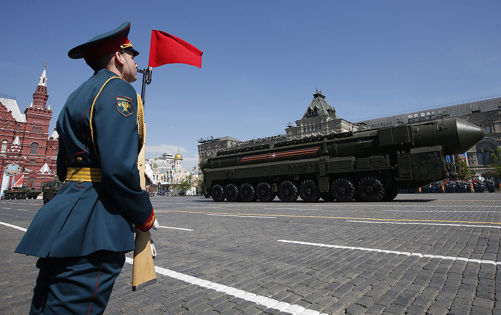 Парад в Москва за 71 години от съветската победа над нацистка Германия