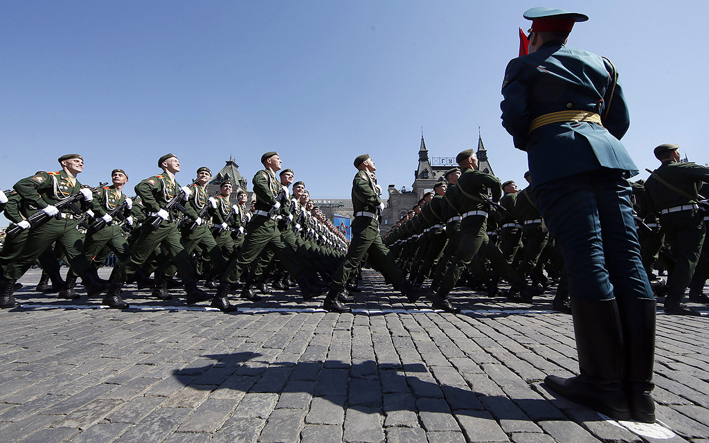 Парад в Москва за 71 години от съветската победа над нацистка Германия