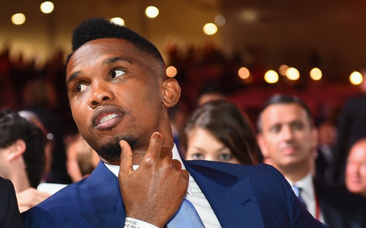 Ето'о си пада по любовни тройки