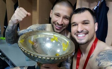 Божинов и Бандаловски грабнаха Купата, фенове удариха съдията