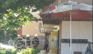 Полиция обсади столичен блок заради пратка с киселина