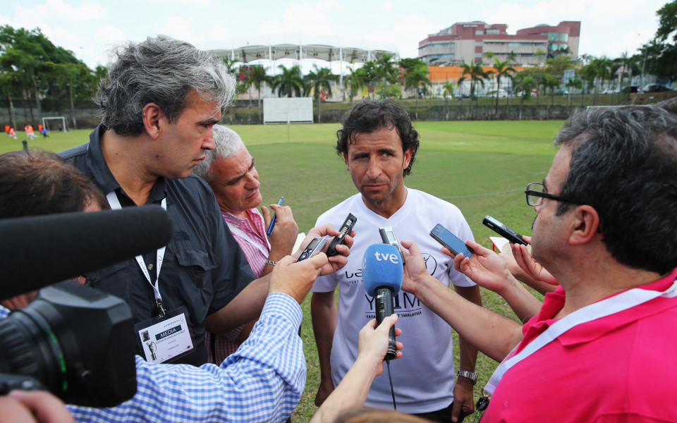 Райо Валекано започва да търси нов треньор