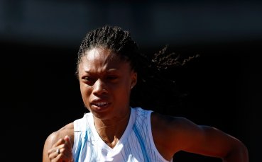 Алисън Филикс отложи първия си старт за сезона