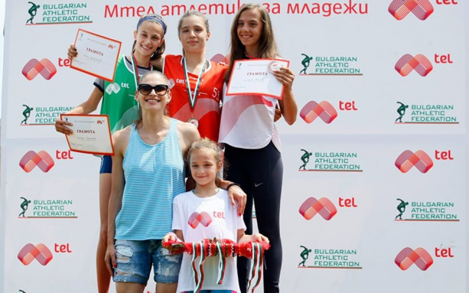 Габи Петрова награди призьорите на детски турнир в Пловдив