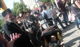 Протест срещу новата управа на Фонда за лечение на деца