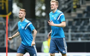 Германците изпратиха Ройс с прегръдки