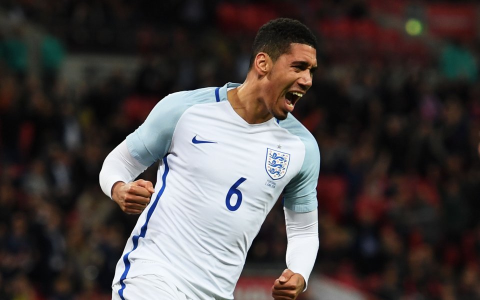 Наставникът на Рома Пауло Фонсека потвърди, че Крис Смолинг е