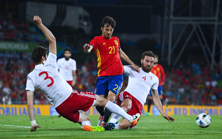 Испания тръгна за трета евротитла след резил от Грузия