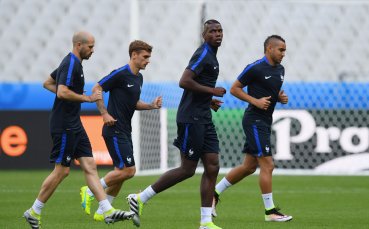 Франция – домакинът с големия 