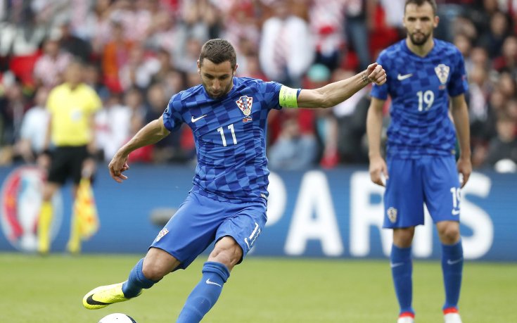 Дарио Сърна напусна лагера на хърватите заради семейна трагедия