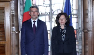 Плевнелиев: Задача за всички нас е въвеждането на еврото