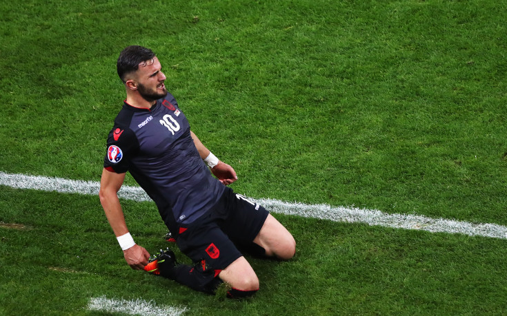 Очаквано: Армандо Садику обра овациите