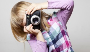 9-годишно момиче засне първата си фотосесия