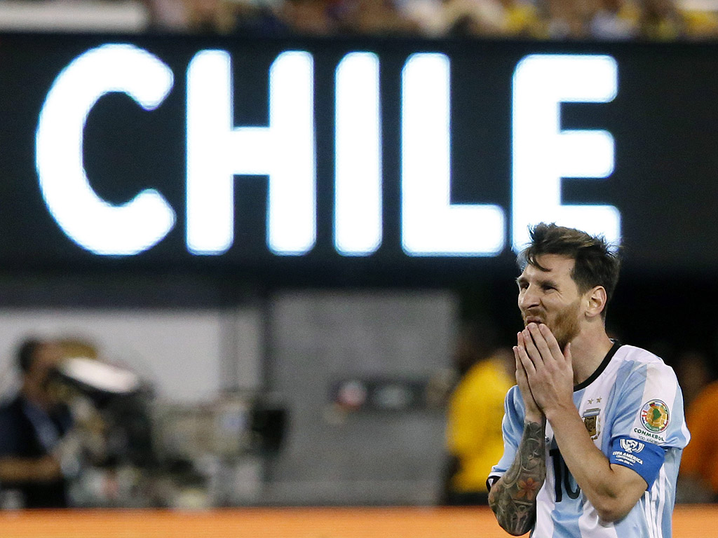 Лионел Меси по време на финалния мач между Аржентина и Чили