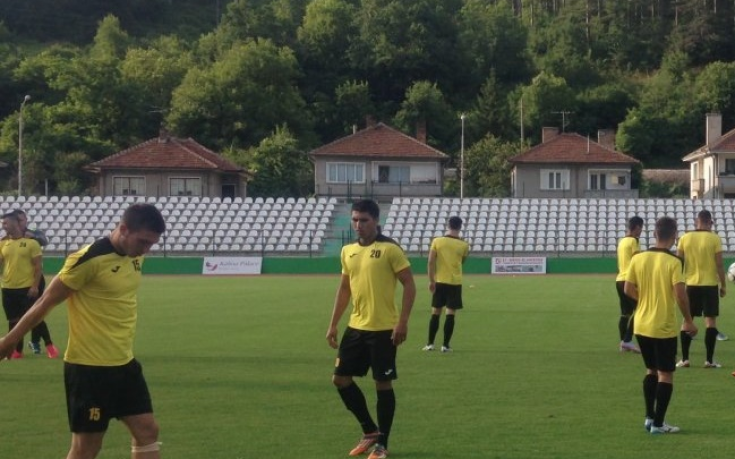 Ботев уреди още една контрола за втория си лагер