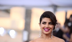 Тази красавица никога не е ходила по първи срещи