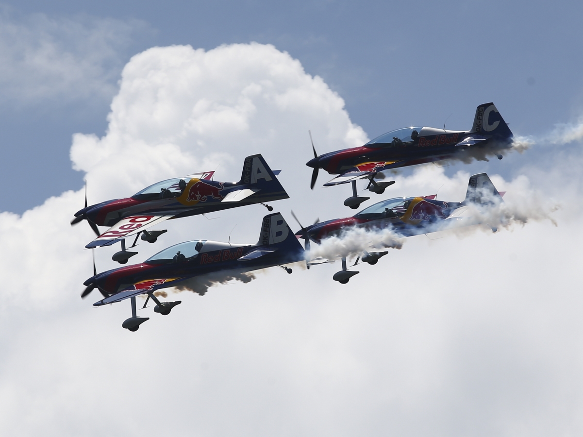 Най-зрелищното летателно шоу със самоделки - Red Bull Flugtag Варна