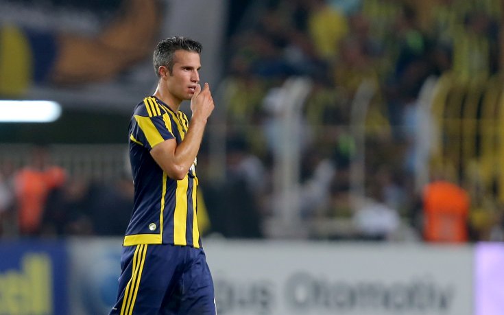 Мидълзбро преговаря с Робин ван Перси