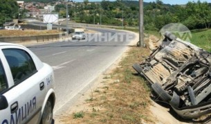 Два камиона премазаха джип, най-малко 5 жертви на пътя